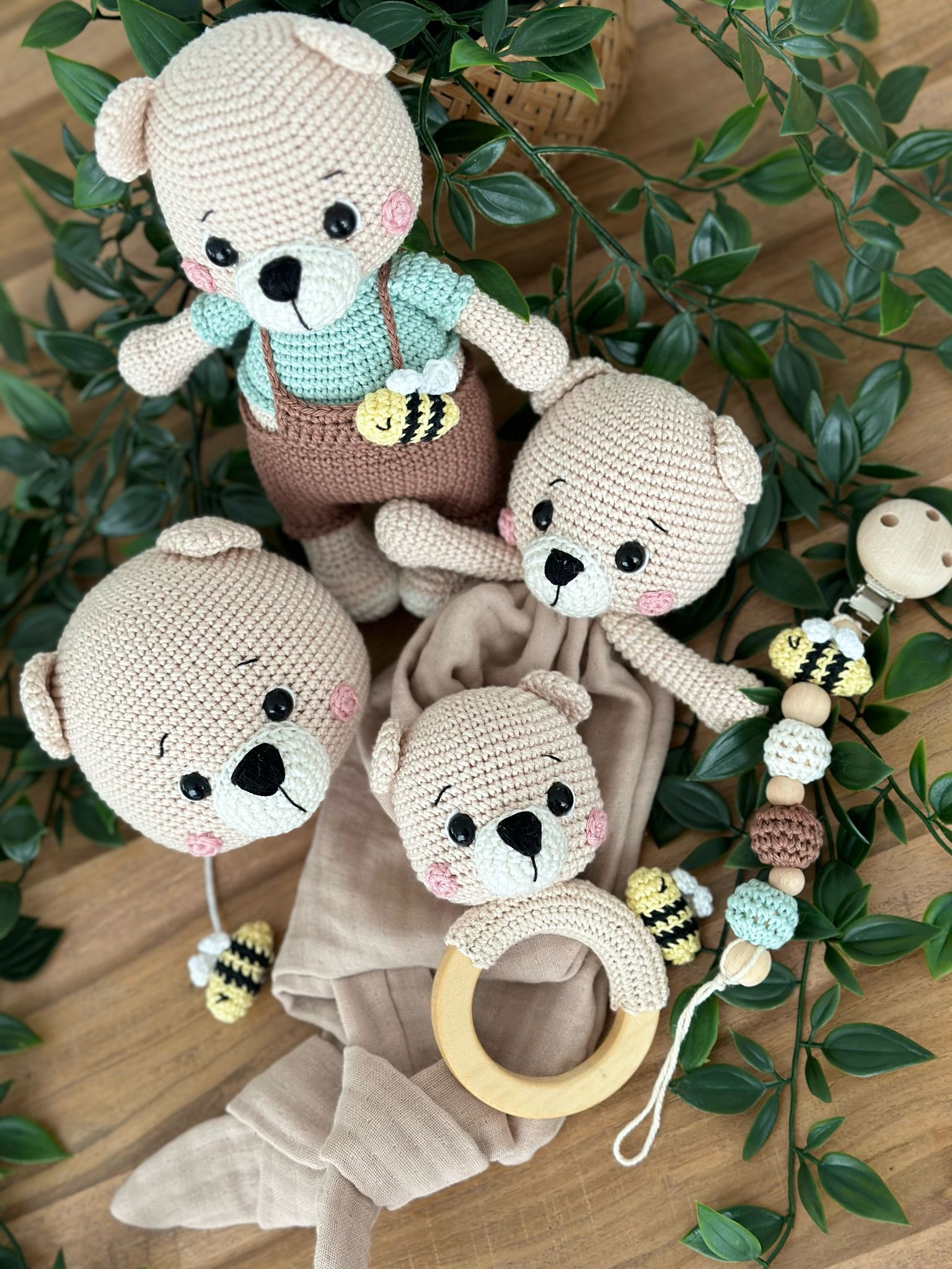Crocheted Bear Gift Set