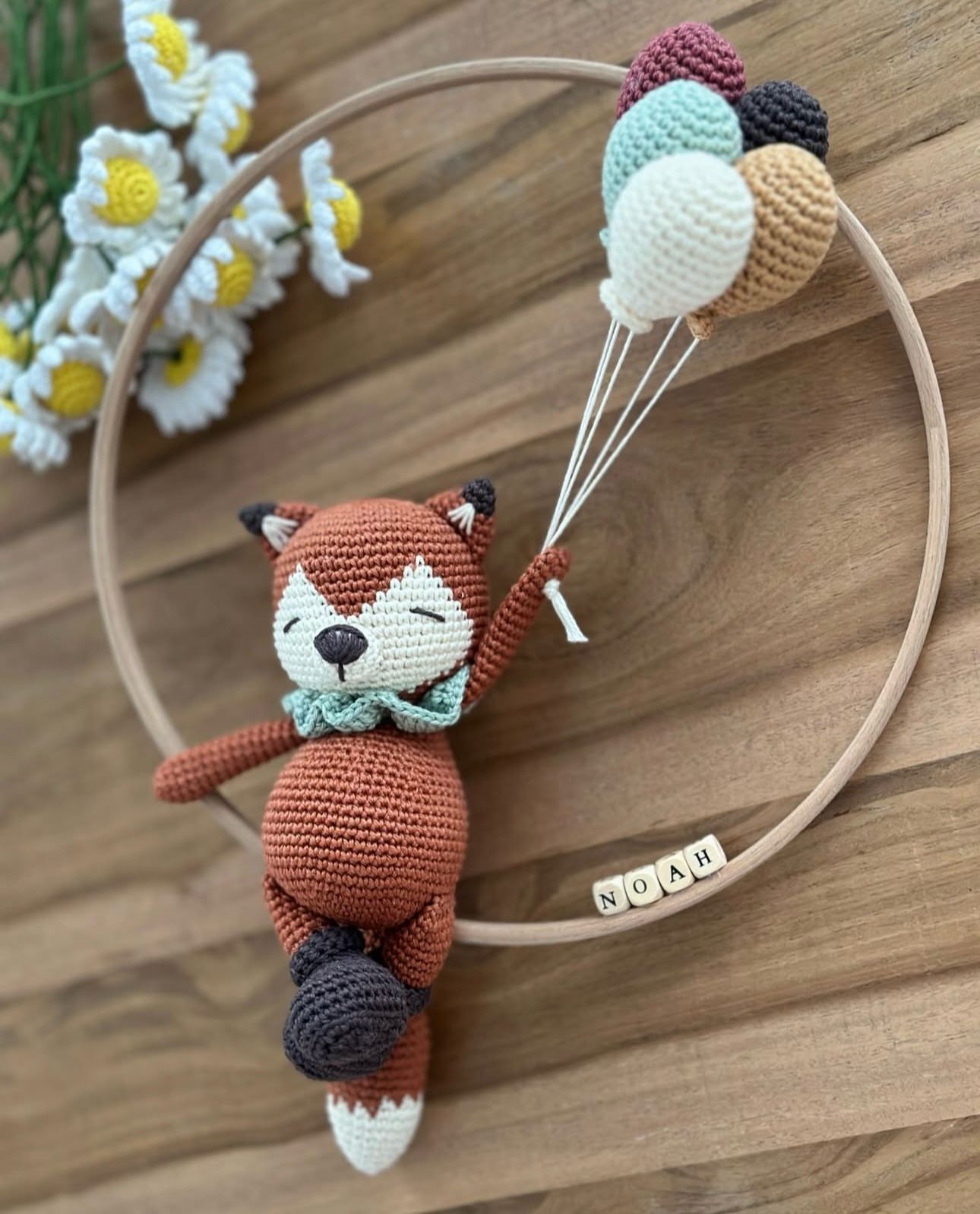 🦊 Fox Wall Decor – Handmade Animal Figure with Balloons